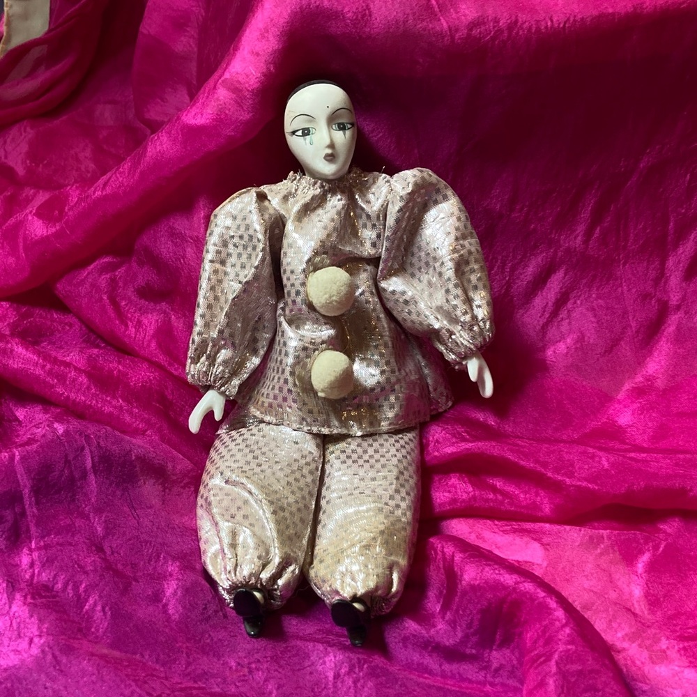 Vintage Porcelain Harlequin Doll/Pierrot Clown Figurine